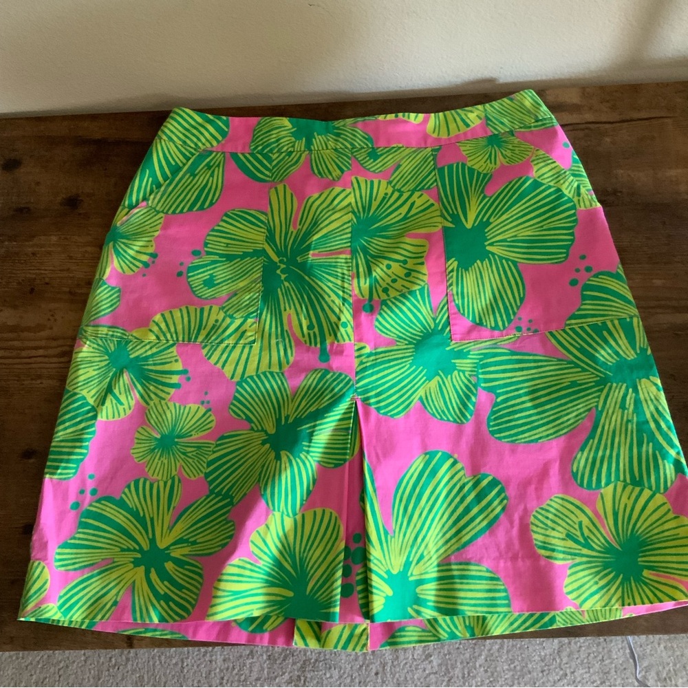 Lily Pulitzer pink and green Tennessee’s Hibiscus skort 4 Suzie Zuzek 1973